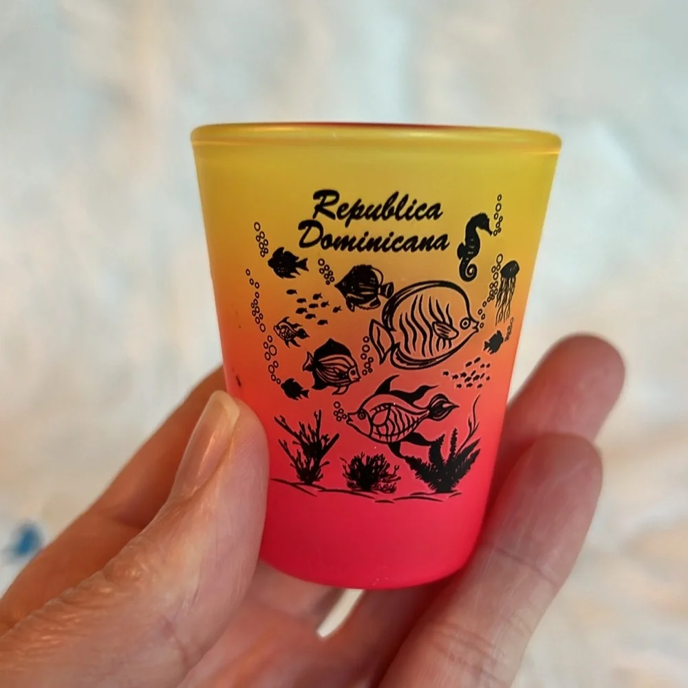 Set of 8 Shot Glasses NEW YORK, MEXICO, HOUSTON TEXAS, REPUBLICA DOMINICANA